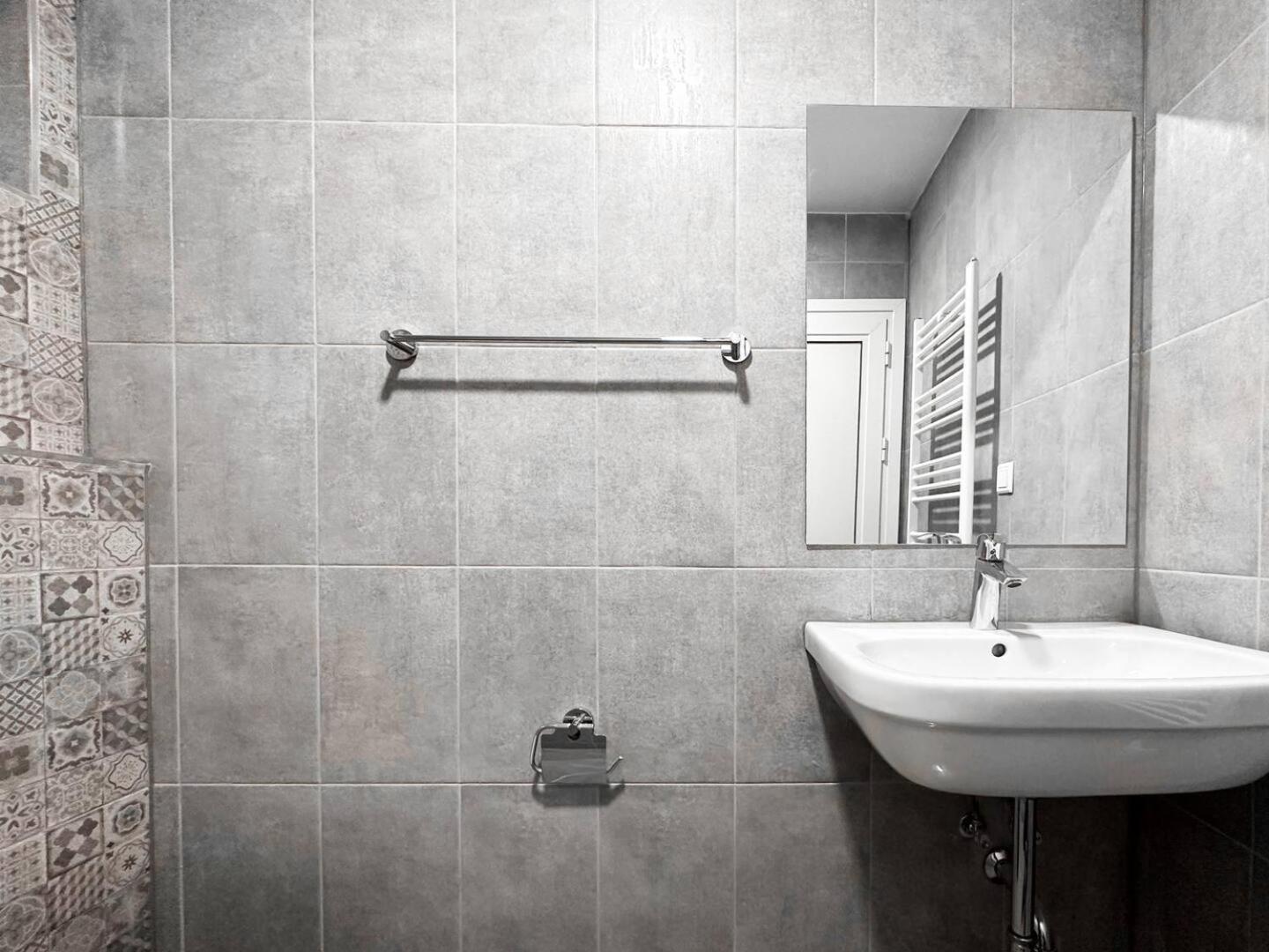 6 Studios 6 Bathrooms 2 Levels Kitchens Sofia Exteriör bild