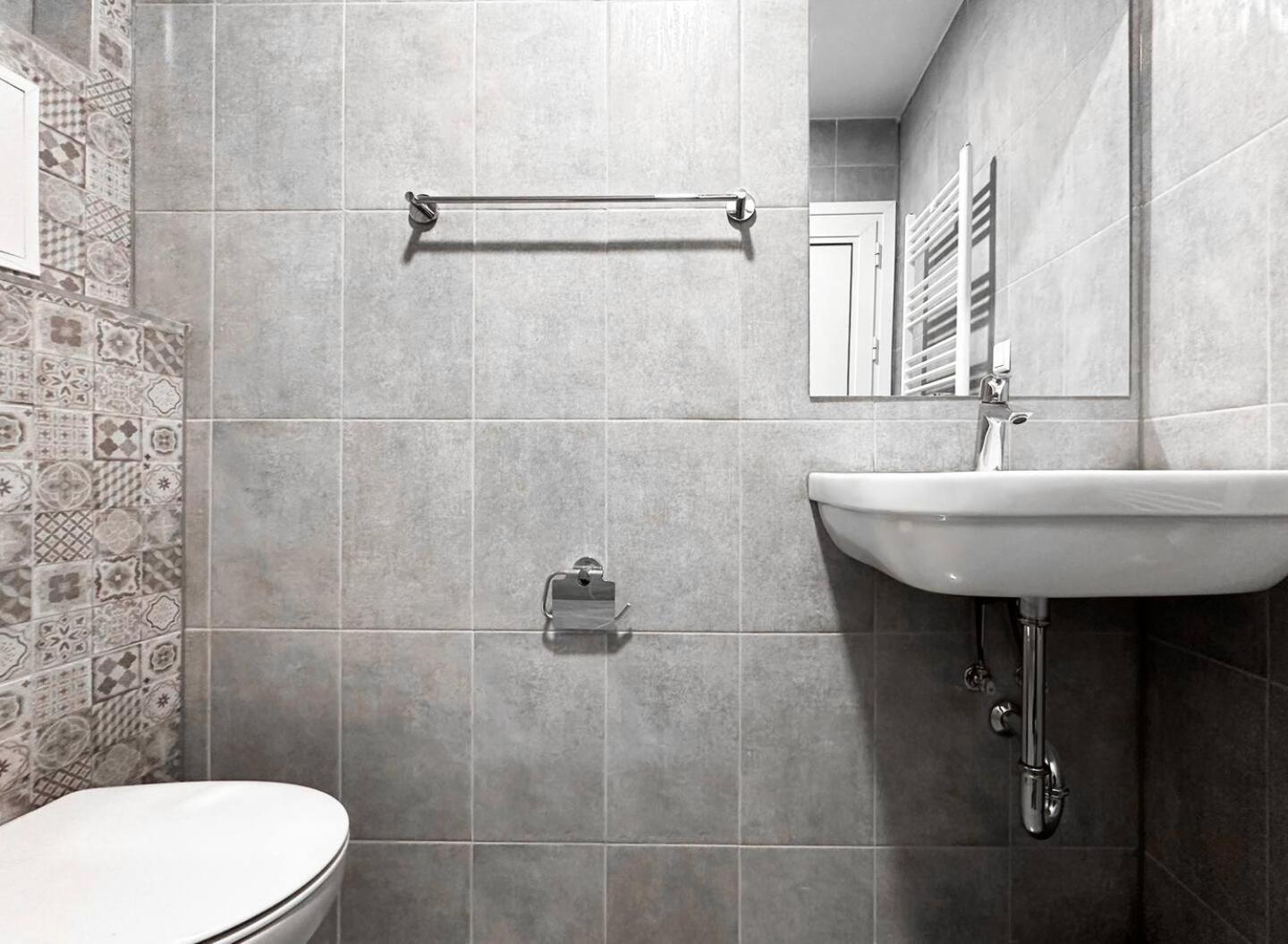 6 Studios 6 Bathrooms 2 Levels Kitchens Sofia Exteriör bild